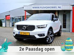Volvo XC40 - 2.0 T5 247PK AWD R-Design Intro Edition Aut. Pano|Half leder|Carplay|Pilot assist
