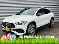 Mercedes-Benz GLA-Klasse - AMG 35 4MATIC panorama night trekhaak vol vol