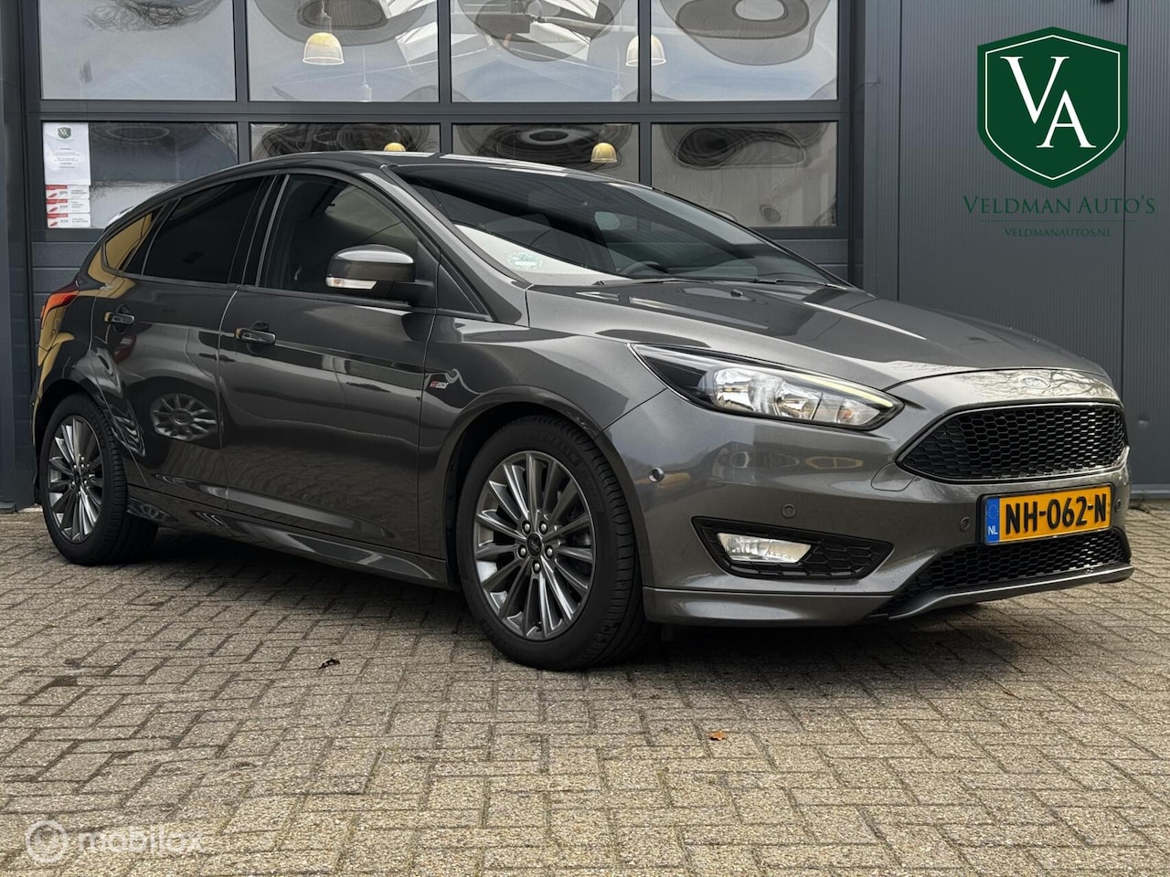 Ford Focus - 1.0 ST-Line | Dealer ODH | Cruise | Airco | navi - AutoWereld.nl