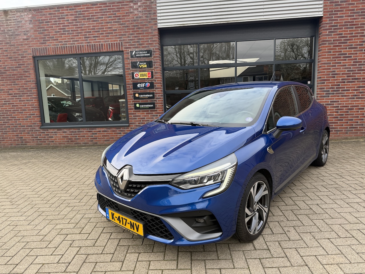Renault Clio - 1.6 E-Tech Hybrid 140 R.S. Line Leder, all seasons - AutoWereld.nl