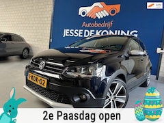 Volkswagen Polo - 1.2 TSI Cross / bj.2011 / zwart / 5 deurs / climate / sportvelgen / navigatie / APK 03/202