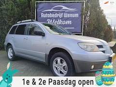 Mitsubishi Outlander - 2.0 DI-D Invite Cruise Control, Trekhaak, LM velgen, enz