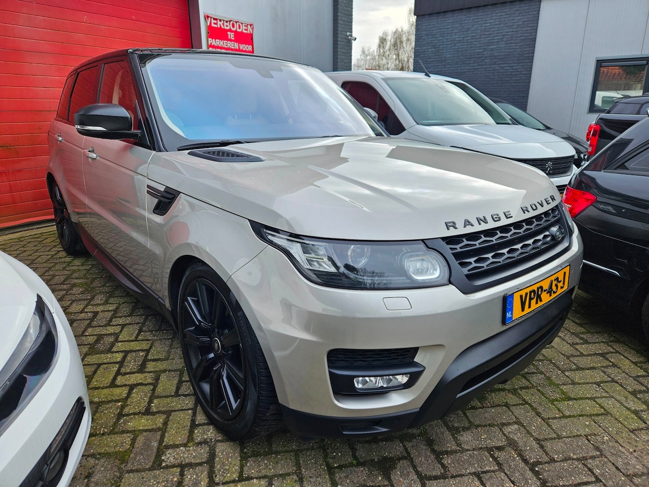 Land Rover Range Rover Sport - 3.0 TDV6 GRIJS KENTEKEN - AutoWereld.nl