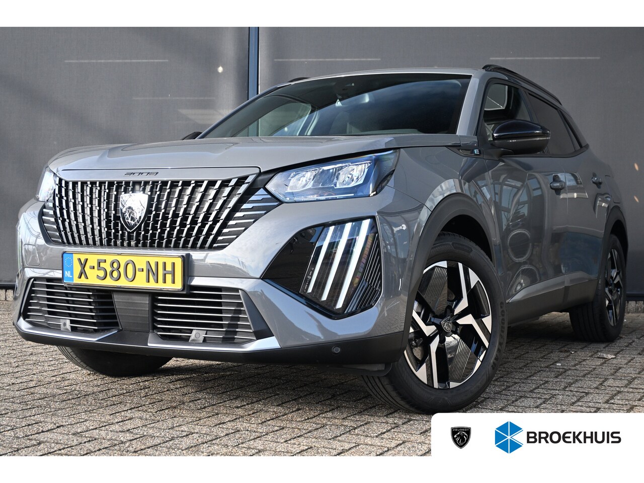 Peugeot e-2008 - EV Allure 54 kWh 3 Fase | Navigatie | Achteruitrijcamera | Climate Control | Full-LED | Ha - AutoWereld.nl