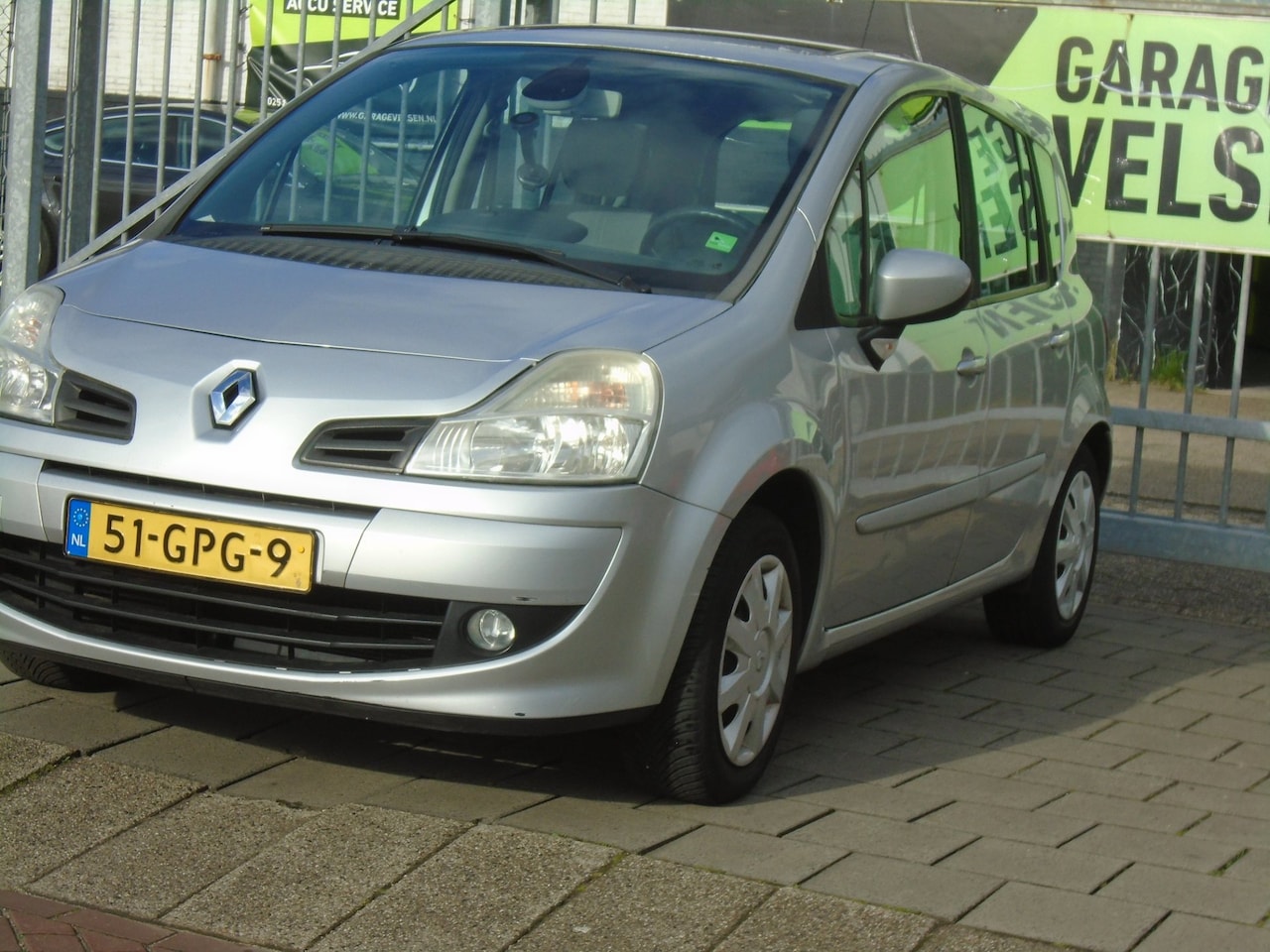 Renault Grand Modus - 1.2 TCE Dynamique / AIRCO/ met een nieuwe APK - AutoWereld.nl