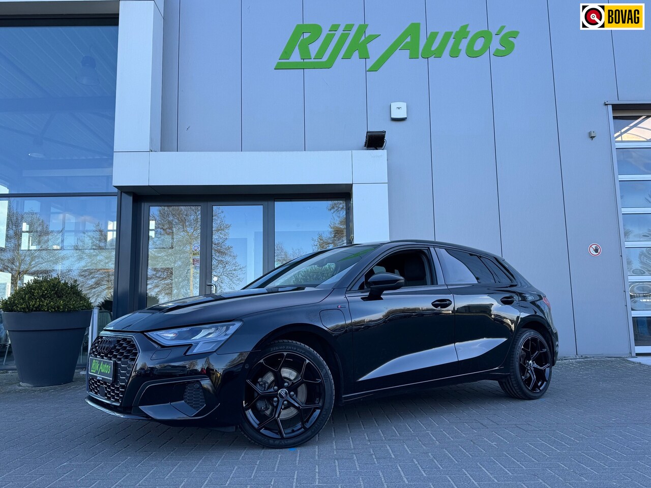 Audi A3 Sportback - 40 TFSI e S Edition * Stoelverwarming * Keyless * Trekhaak - AutoWereld.nl