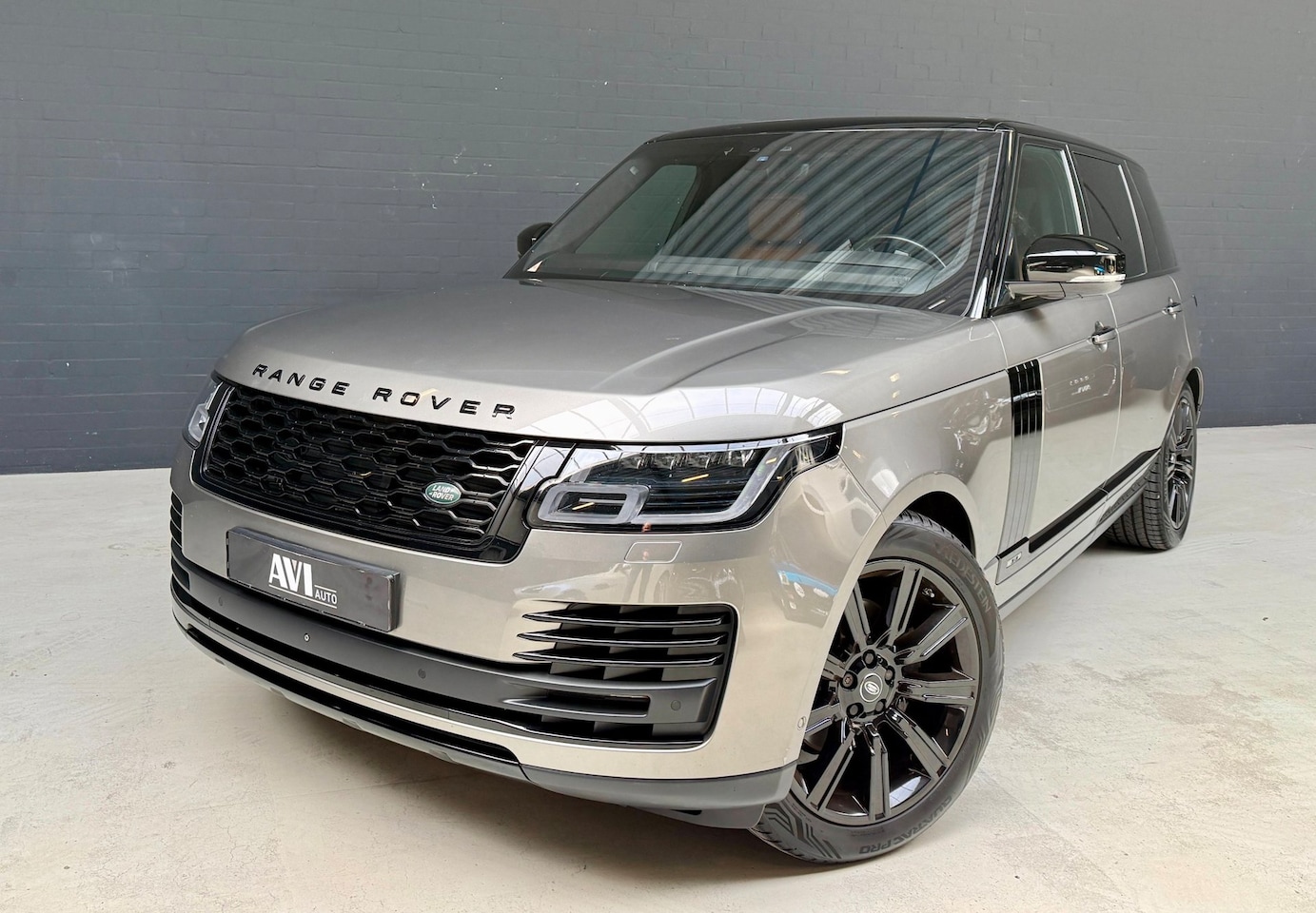 Land Rover Range Rover - 3.0 TDV6 LWB Autobiography 1e Eigenaar - AutoWereld.nl