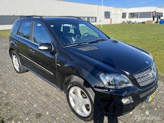 Mercedes-Benz M-klasse - 320 CDI Edition Automaat / 4Matic / Leder / APK / Airco / Trekhaak / Cruise /