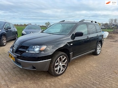 Mitsubishi Outlander Sport - 2.4 4WD Warrior 4x4 Alleen Export