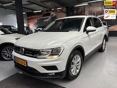 Volkswagen Tiguan - 1.5 TSI ACT Comfortline Business / Camera / Stoel+stuur verwarming