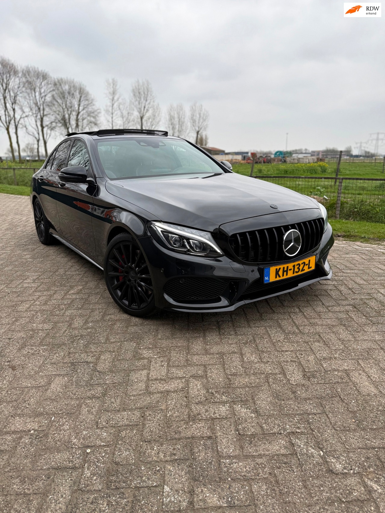 Mercedes-Benz C-klasse - 450 AMG 4MATIC 450 AMG 4MATIC - AutoWereld.nl