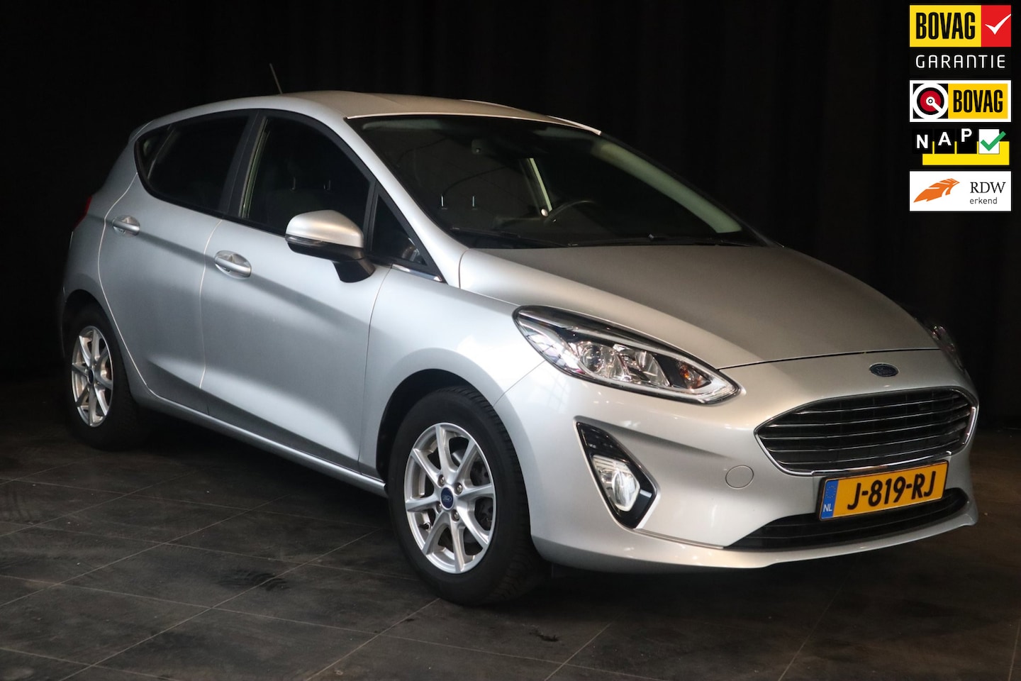 Ford Fiesta - 1.0 EcoBoost Titanium | PDC | CARPLAY | STOEL+STUURVERWARMING! - AutoWereld.nl