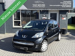 Peugeot 107 - 1.0-12V Millesim 200, nieuwe koppeling, 5 deurs, airco, apk 12-2026