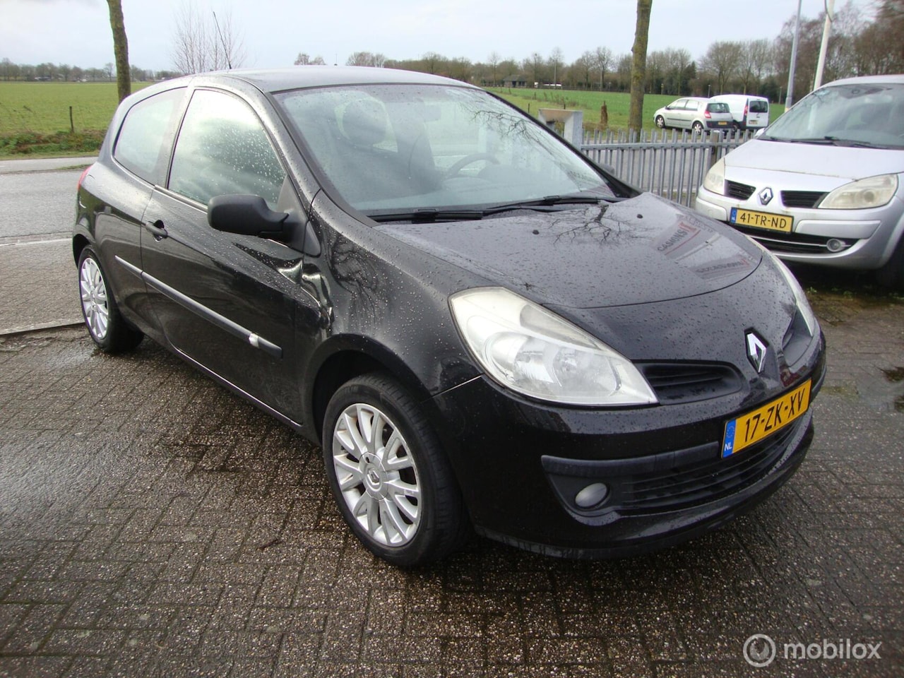 Renault Clio - 1.2-16V Dynamique 1.2-16V Dynamique - AutoWereld.nl