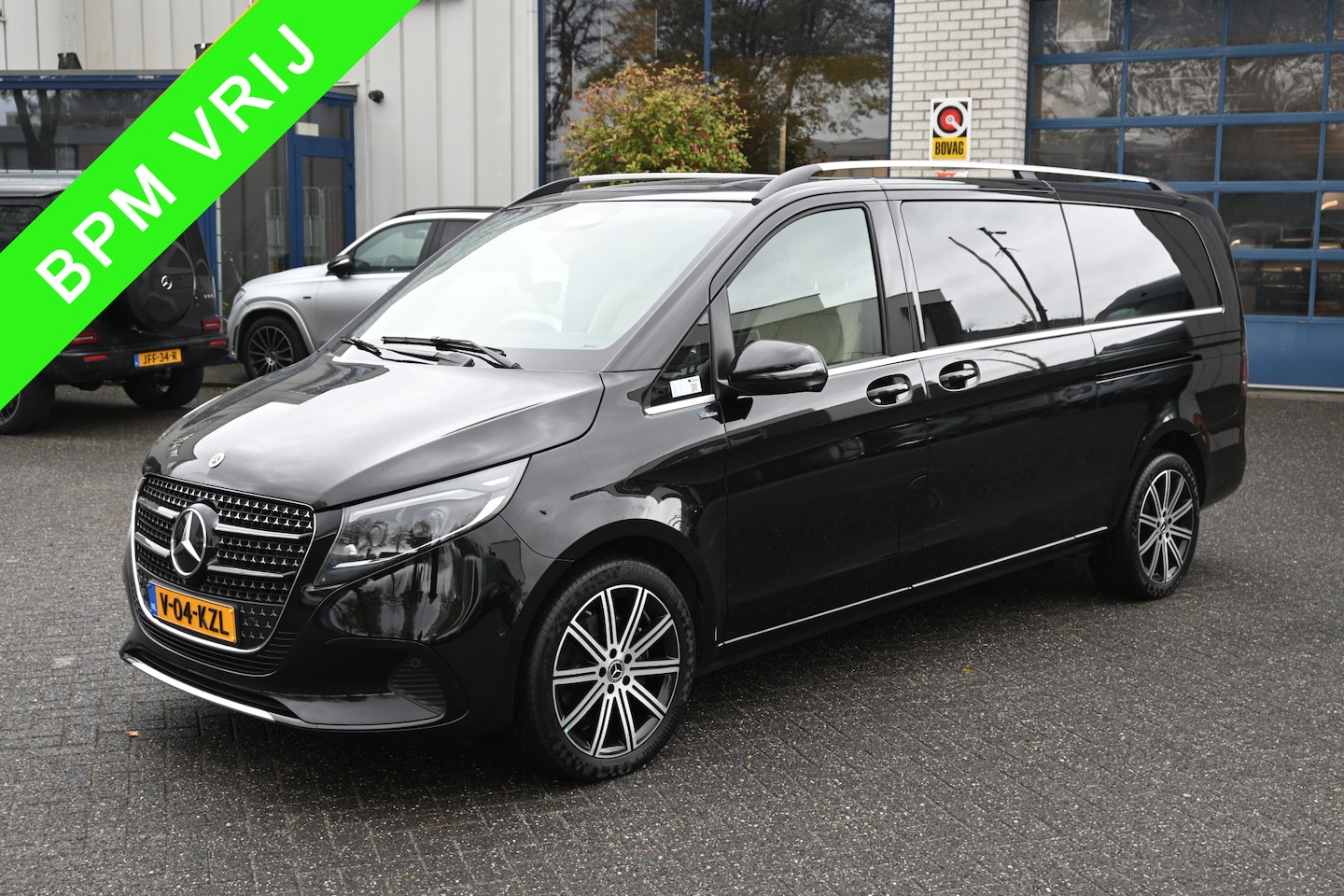 Mercedes-Benz V-klasse - 300d DC L3 XL Avantgarde 360 Camera, Electrische schuifdeuren, Distronic - AutoWereld.nl