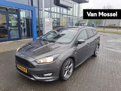 Ford Focus Wagon - 1.5 ST-Line | 150PK | Navigatie | Parkeersensoren | Voorruitverwarming | Cruise control |