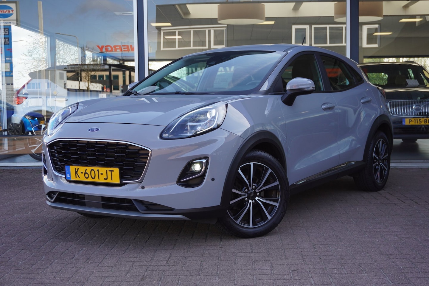 Ford Puma - 1.0 EcoBoost Hybrid Titanium | Airco | Navigatie |Trekhaak | Vol opties | PDC | Inruil mog - AutoWereld.nl