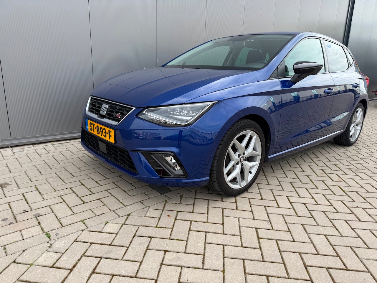 SEAT Ibiza - 1.0 TSI FR Business Intense 1.0 TSI FR Business Intense - AutoWereld.nl