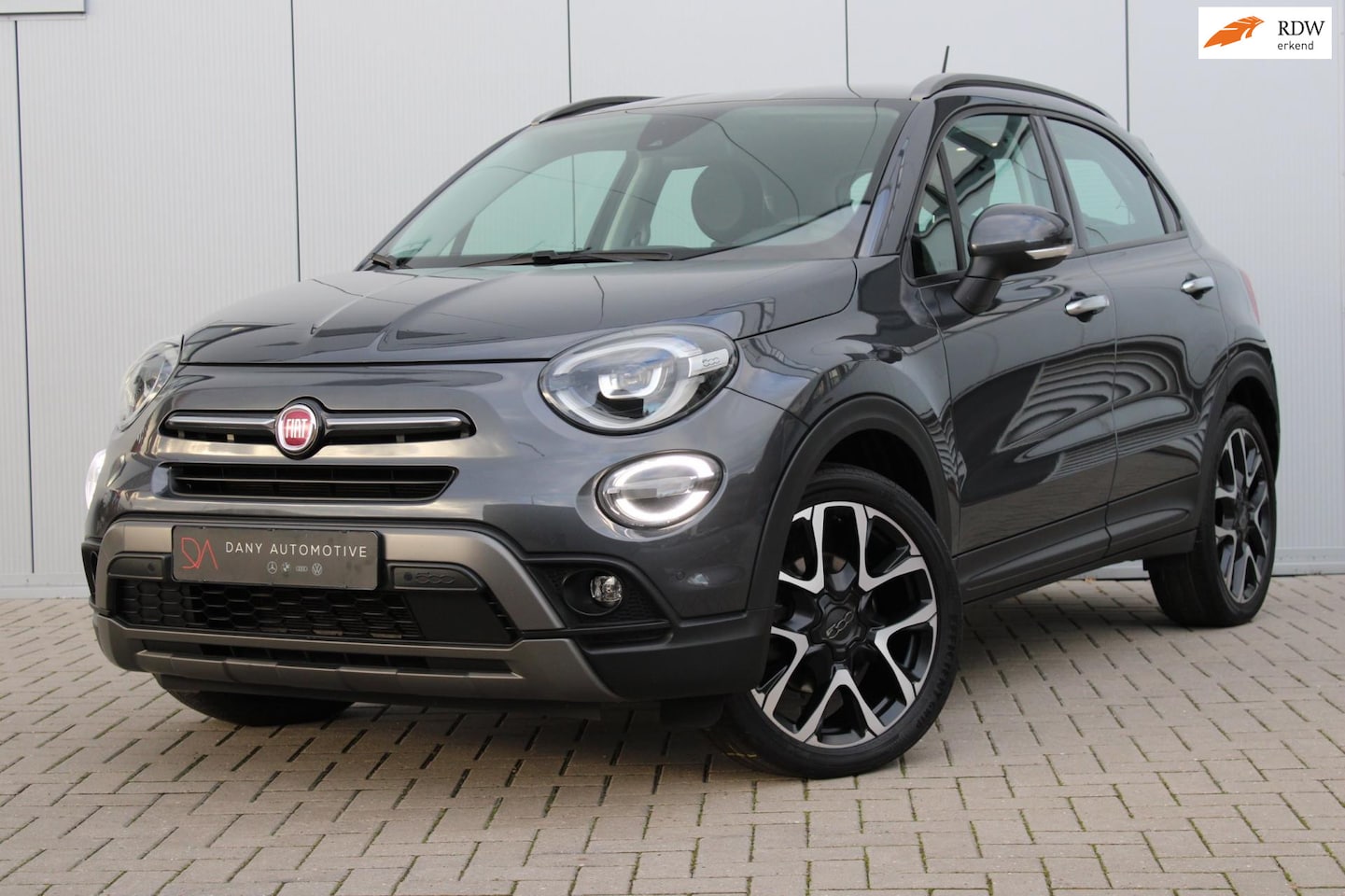 Fiat 500 X - 1.3 GSE CARPLAY I CAMERA I ACC I LED I ST. VERW. I 19INCH I CLIMA I 150PK I AUT. I - AutoWereld.nl