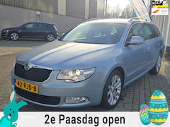 Skoda Superb Combi - 1.8 TSI Ambition Business Line*dealer onderhoud*zeer nette auto*nap*apk*airco*clima*rijd p