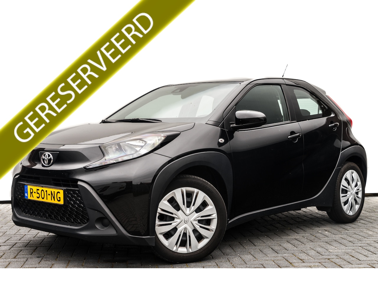 Toyota Aygo X - 1.0 73 PK VVT-i MT Play | Ned Auto | Airco Hoge zit / instap | | Camera | Airco | Cruise c - AutoWereld.nl