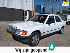 Mercedes-Benz 190-serie - 2.0 E AUTOMAAT LPG LEER 1986