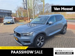 Volvo XC40 - 1.5 T3 Momentum Pro | TREKHAAK | NAVIGATIE | KLIMAATREGELING | CRUISE CONTROL | PARKEERSEN