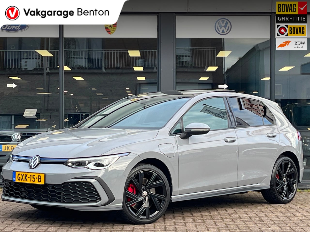 Volkswagen Golf - GTE 1.4 245pk eHybrid DSG | Panoramadak | IQ Light | 18inch Bergamo | Head-Up Display | Ap - AutoWereld.nl
