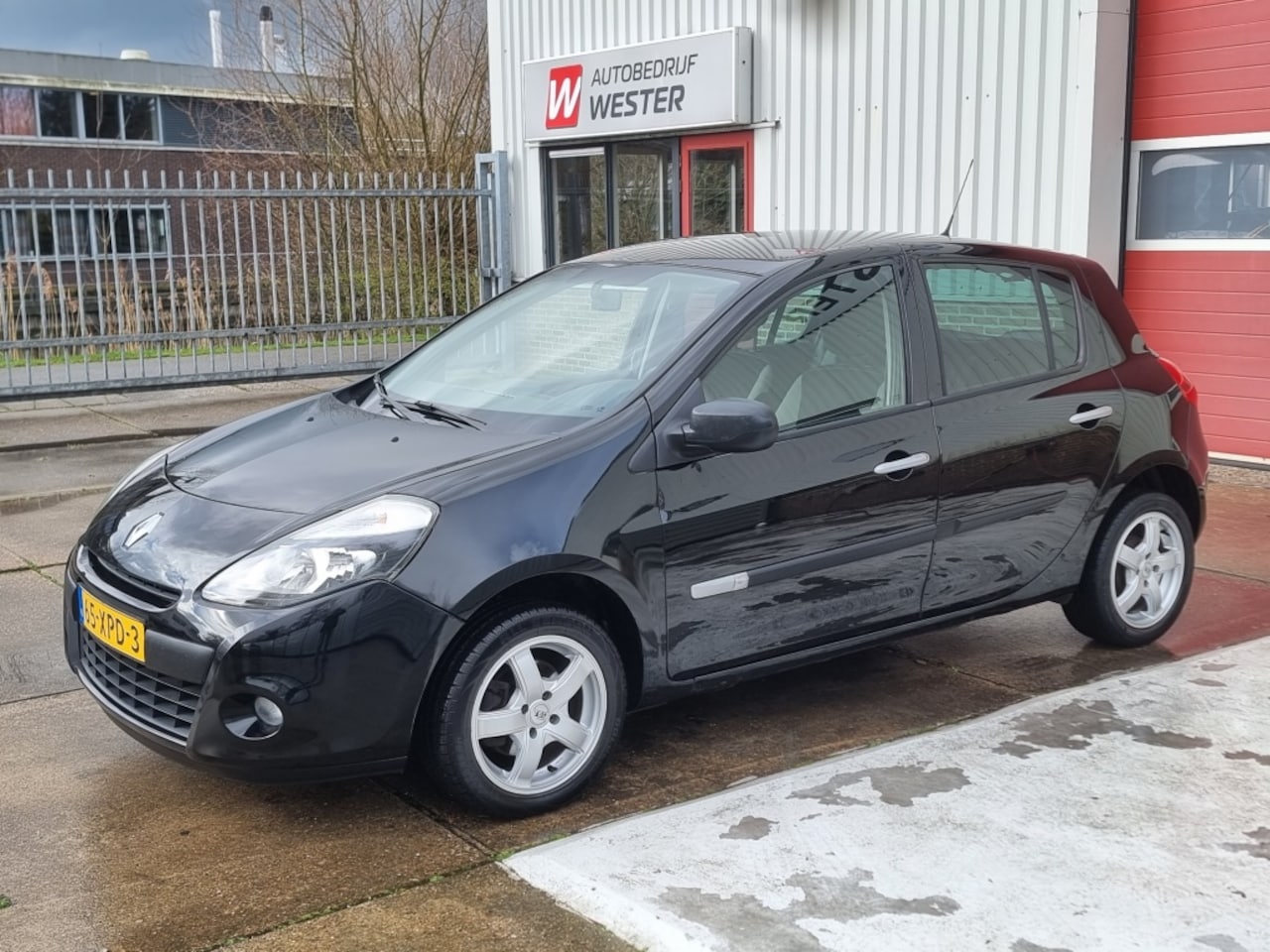 Renault Clio - 1.2 Authentique 1.2 Authentique - AutoWereld.nl