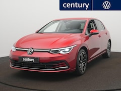 Volkswagen Golf - Style Automaat - Navigatie - Camera - Trekhaak - LED - Camera - Sfeerverlichting - Ergo-Ac