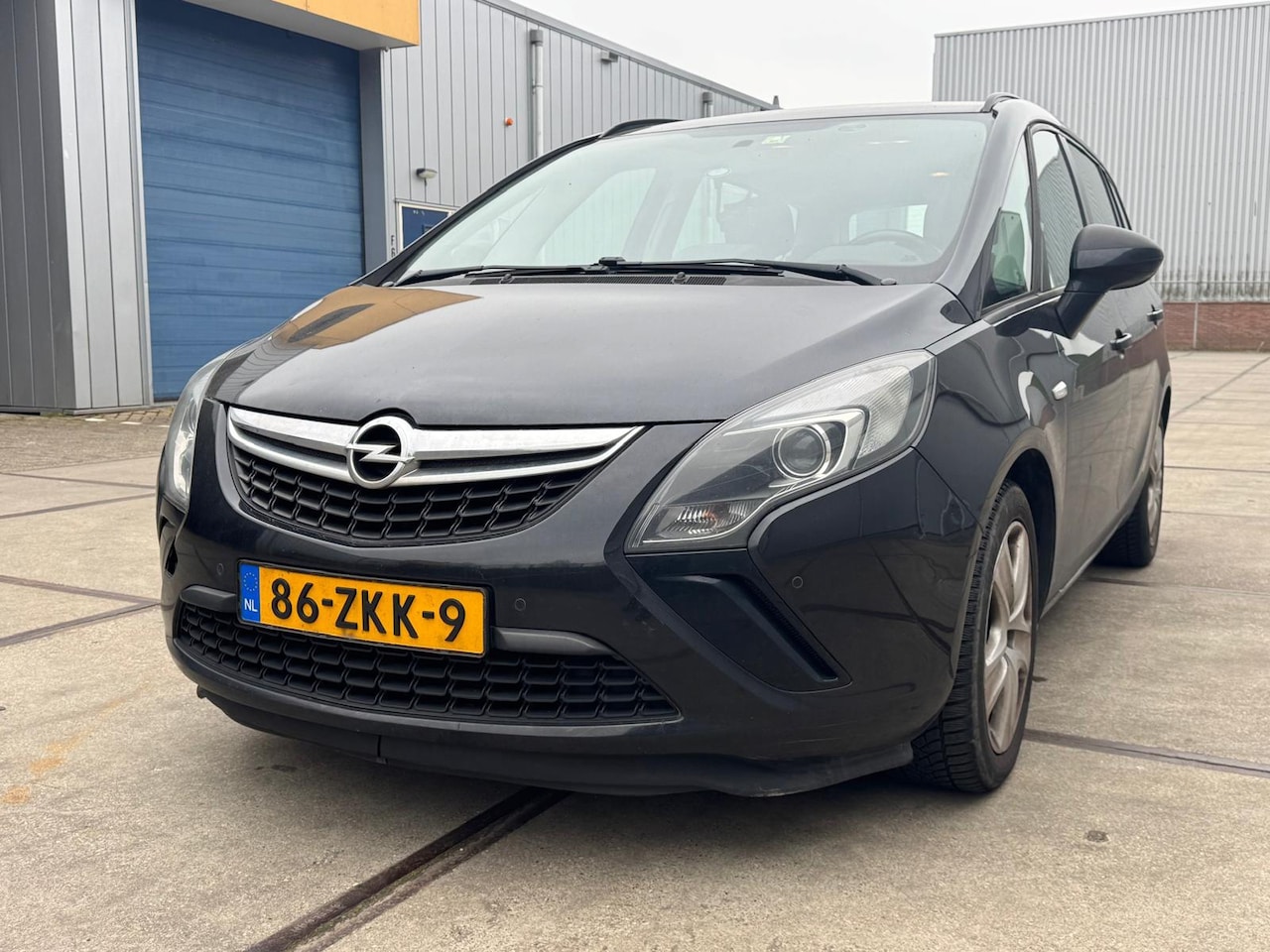 Opel Zafira Tourer - 2.0 CDTI Edition 2.0 CDTI Edition - AutoWereld.nl