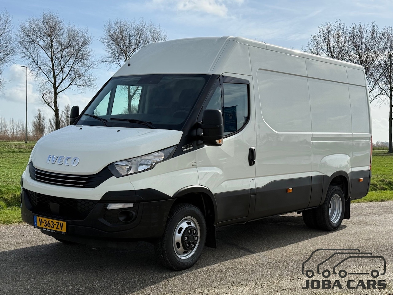 Iveco Daily - 40C18 3.0 AUT L2/H2 Bestel met Laadlift 2019 - AutoWereld.nl