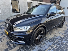 Volkswagen Tiguan - 1.4 TSI Con. Series R-line