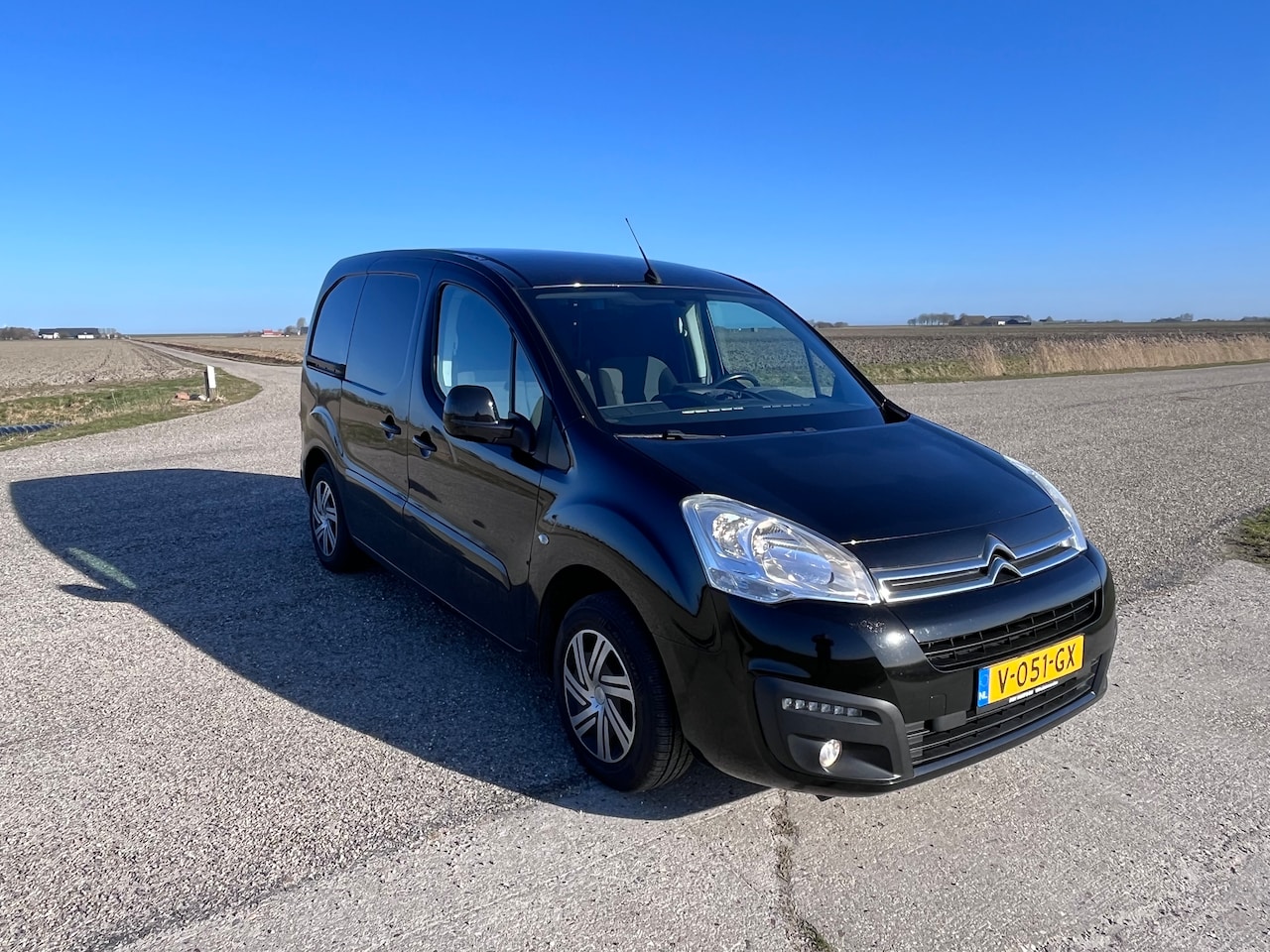 Citroën Berlingo - 1.6 BlueHDI 100 Club Economy - AutoWereld.nl