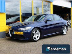 Alfa Romeo Giulia - 2.0T Super Veloce Int/ext. Driver assist