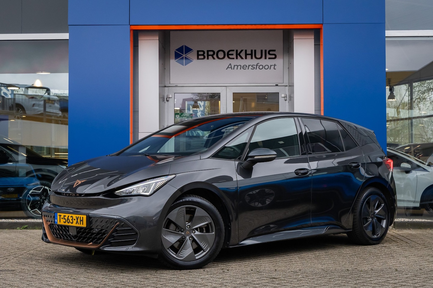 CUPRA Born - Edition 62 kWh | Stoel verwarming | Apple Carplay/Android Auto | Clima | Keyless | SOH 93% - AutoWereld.nl