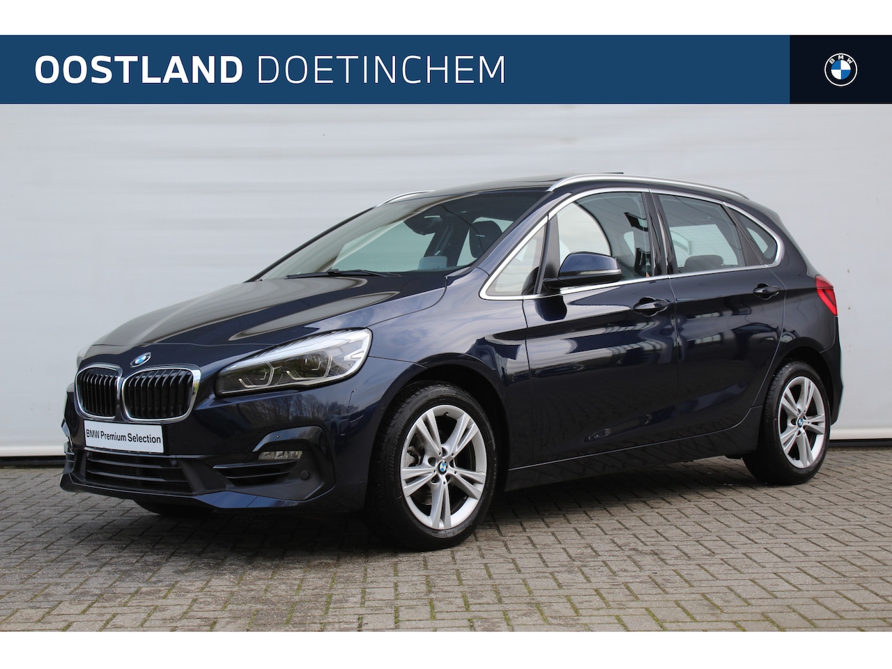 BMW 2-serie Active Tourer - 218i High Executive Automaat / Panoramadak / Sportstoelen / Achteruitrijcamera / Head-Up / - AutoWereld.nl
