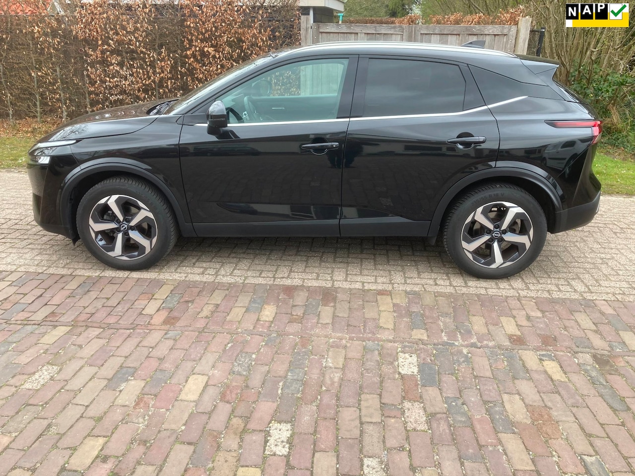 Nissan Qashqai - 1.3 MHEV Xtronic N-Connecta NL Auto, Pano dak, 360 camera, All Season - AutoWereld.nl