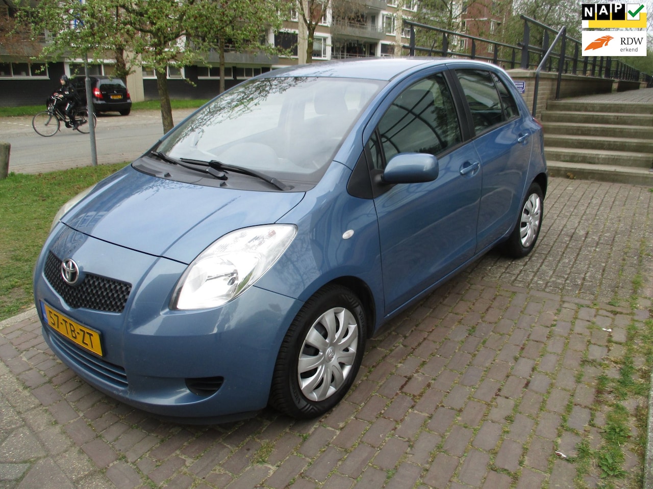 Toyota Yaris - 1.3 VVTi Sol MMT//AUTOMAAT//BOEKJES ERBIJ// - AutoWereld.nl