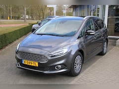 Ford S-Max - 1.5 Titanium 7p.165 PK TREKHAAK AFNEEMBAAR | WINTER-PACK | 7 -STOELEN