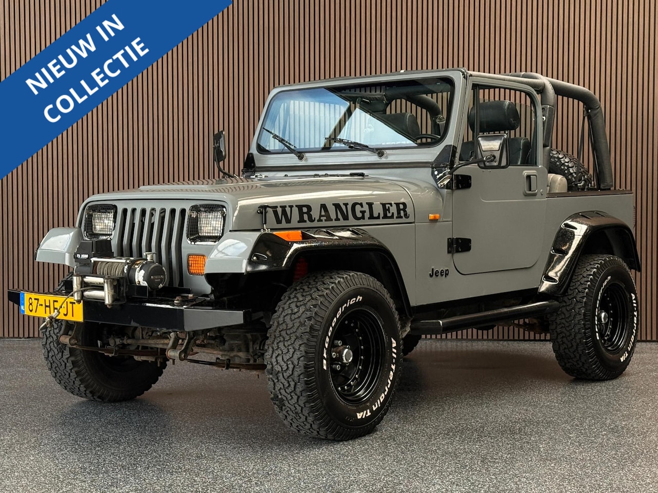 Jeep Wrangler - 4.0i Softtop | V6 | APK 30-08-2027 | Softtop en hardtop! - AutoWereld.nl