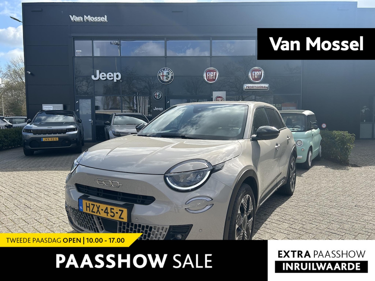 Fiat 600e - La Prima 54 kWh | Navigatie | Stoelverwarming | Camera | Parkeersensoren voor + achter | L - AutoWereld.nl