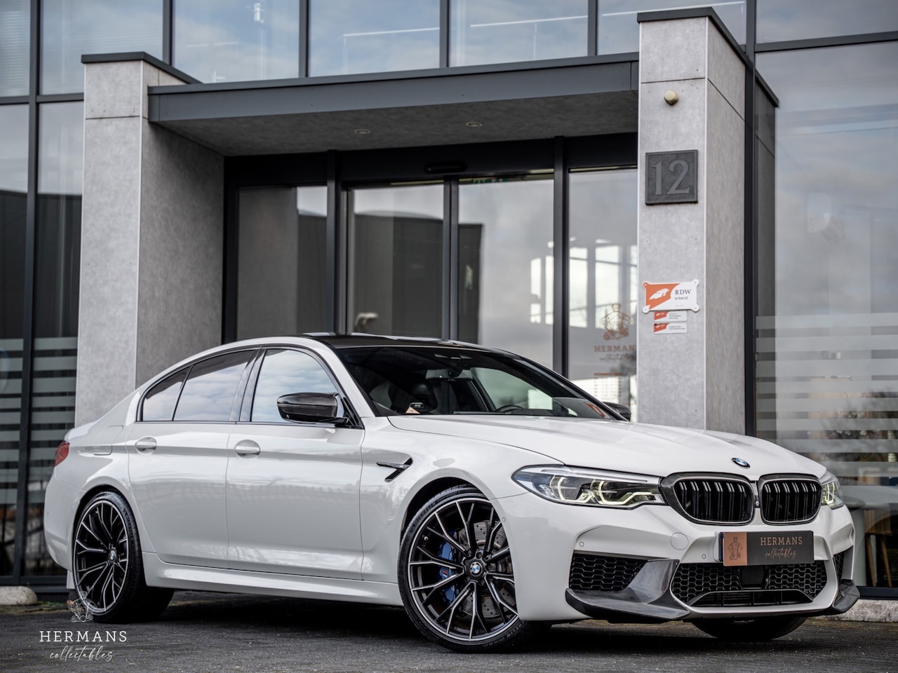 BMW M5 - 4.4 V8 F90 / Carbon / HUD / Harman-Kardon / M Driver's Pack - AutoWereld.nl