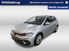 Volkswagen Polo - 1.0 TSI Style / AUTOMAAT/ PARK. SENSOREN/ IQ. LIGHT/ DIGITAL DASHBOARD/ ADAPT. CRUISE/ GET