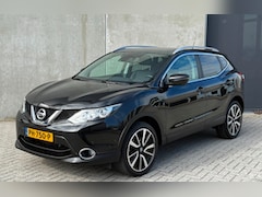 Nissan Qashqai - 1.2 Tekna 2017 Zwart PANO|CAMERA|TREKH|NAP|2E EIG