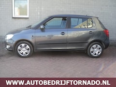 Skoda Fabia - 1.2 TSI AIRCO NAVI AIRCO BJ2011