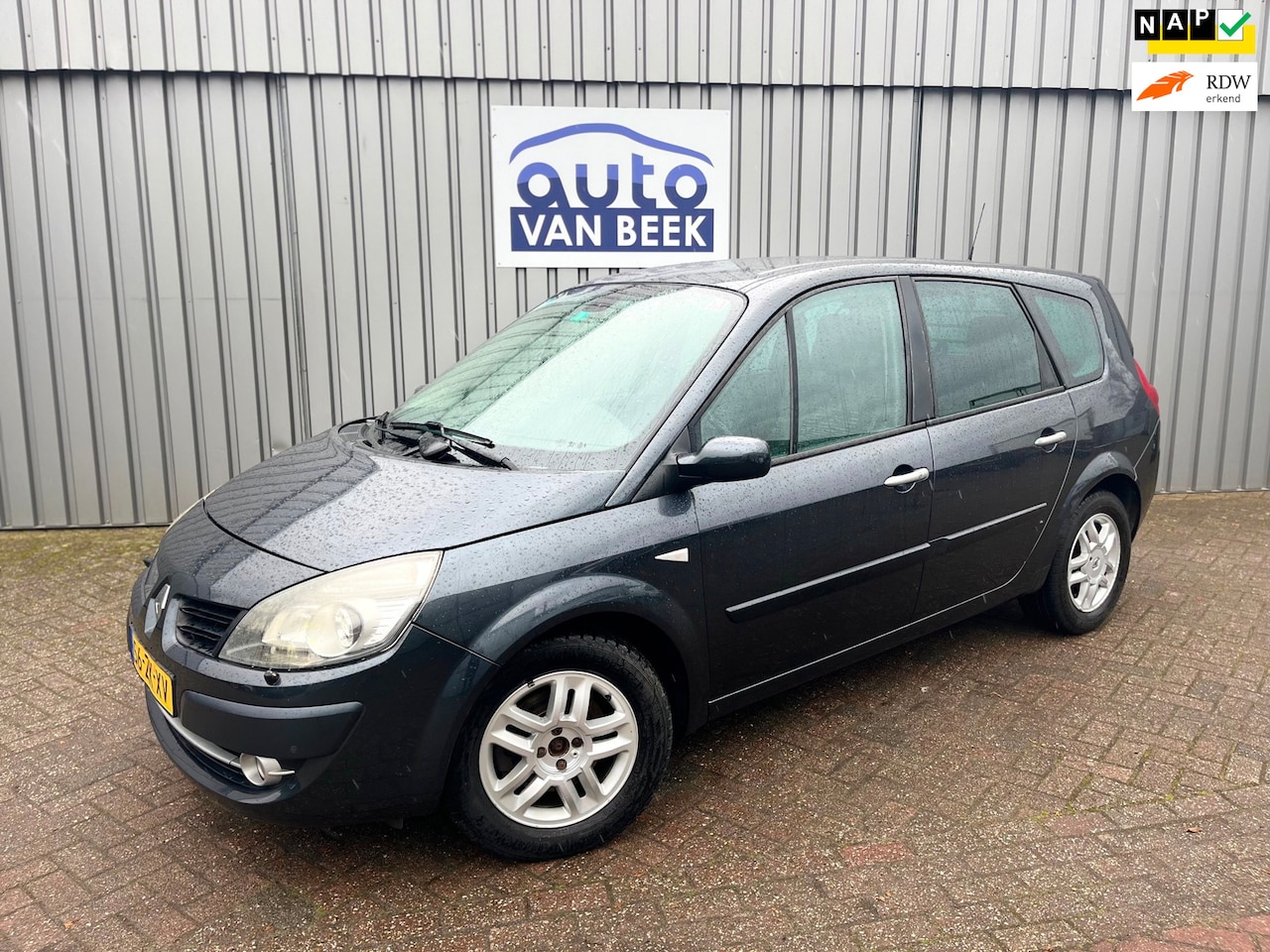 Renault Grand Scénic - 2.0-16V Tech Line 2.0-16V Tech Line - AutoWereld.nl