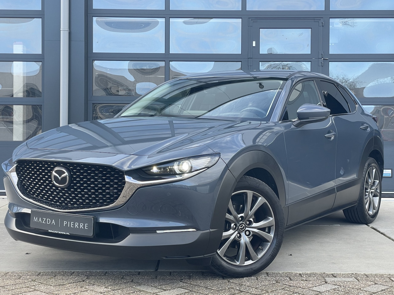 Mazda CX-30 - 2.0 e-SkyActiv-X M 186 pk Automaat Hybrid Luxury NAVI | APPLE CARPLAY / ANDROID | ACHTERUI - AutoWereld.nl