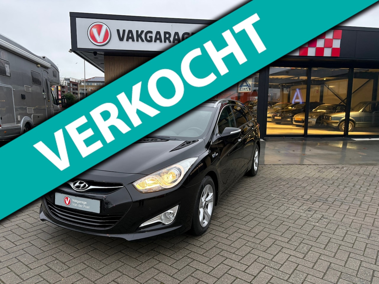 Hyundai i40 Wagon - 1.6 GDI Blue Business Edition 1.6 GDI Blue Business Edition - AutoWereld.nl