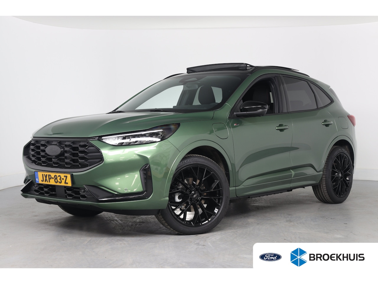 Ford Kuga - Plug-In Hybrid ST-Line | Trekhaak Elek. Wegklapbaar | Elek. Panoramadak | Winter Pack | Dr - AutoWereld.nl